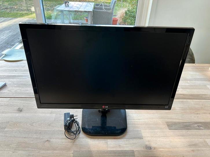 LG - 27 inch monitor, Computers en Software, Monitoren, Zo goed als nieuw, HDMI, IPS, HD, Ophalen
