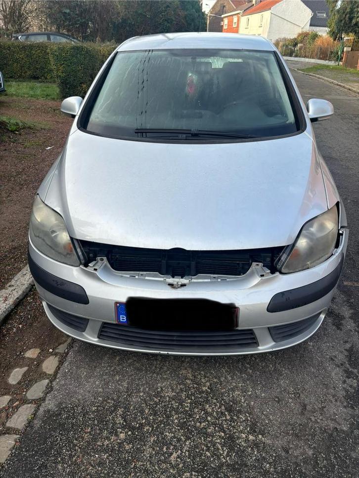 Golf5 plus 1.9 tdi 1300e, Autos, Volkswagen, Particulier, Golf, Diesel, Berline, 5 portes, Boîte manuelle, Argent ou Gris, Gris