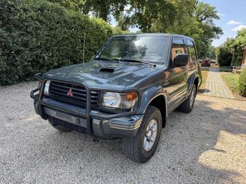 Mitsubishi Pajero 2800 TD GLS Lichte vracht 0€ biv 148€, Autos, Mitsubishi, Achat, 2 places, Boîte manuelle, Autre carrosserie