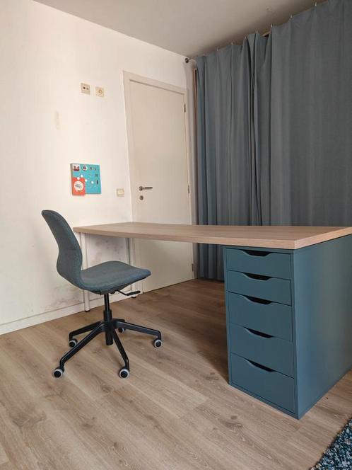 Groot buro, Huis en Inrichting, Bureaus, Ophalen