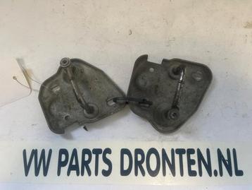 Slotplaat voor van een Volkswagen Polo (LC9A) beschikbaar voor biedingen