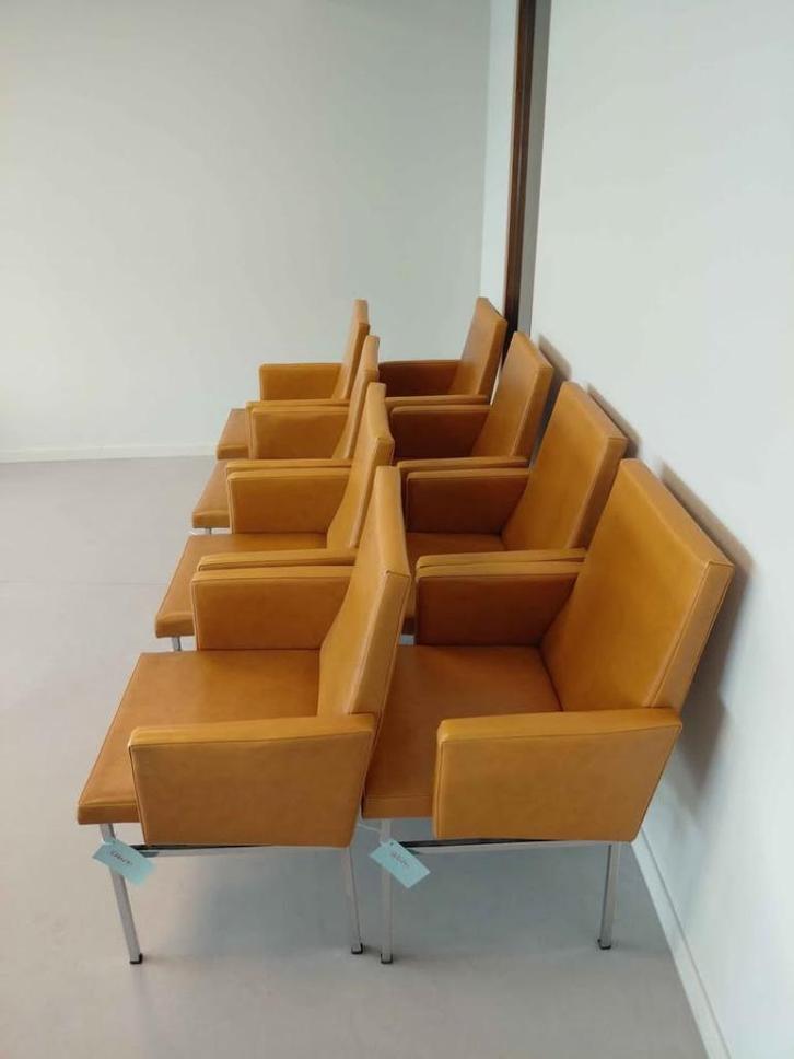 THONET vintage moderne stoel, Antiek en Kunst, Antiek | Meubels | Stoelen en Sofa's, Ophalen