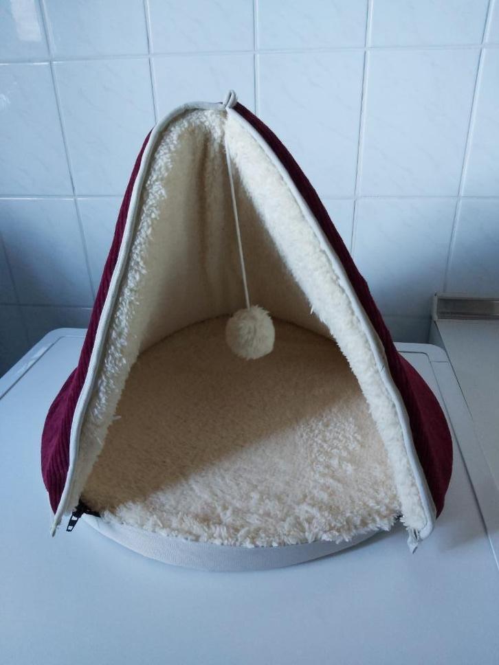 kattenmand met speeltje, Animaux & Accessoires, Paniers pour chats, Comme neuf, Enlèvement ou Envoi