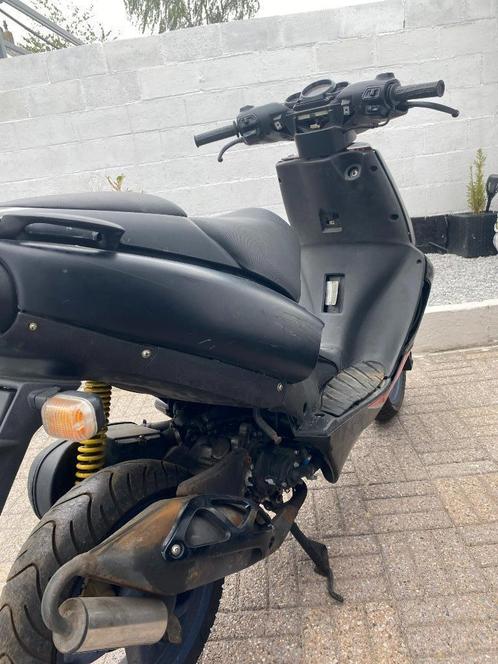 scooter voor onderdelen - Aprillia, Fietsen en Brommers, Brommers | Overige merken, Gebruikt, Klasse B (45 km/u), Ophalen