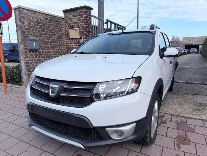Dacia SANDERO Stepway 0.9 I EDITION PLUS (bj 2016), Auto's, Dacia, Bedrijf, Te koop, Sandero Stepway, ABS, Airbags, Airconditioning