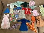 Sindy Pedigree kleding uit de jaren 70-80 en koffer, Ophalen of Verzenden, Gebruikt, Kleertjes