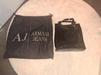sac à main  noir Armani, Bijoux, Sacs & Beauté, Sacs | Sacs Femme, Enlèvement, Utilisé, Noir, Sac à main