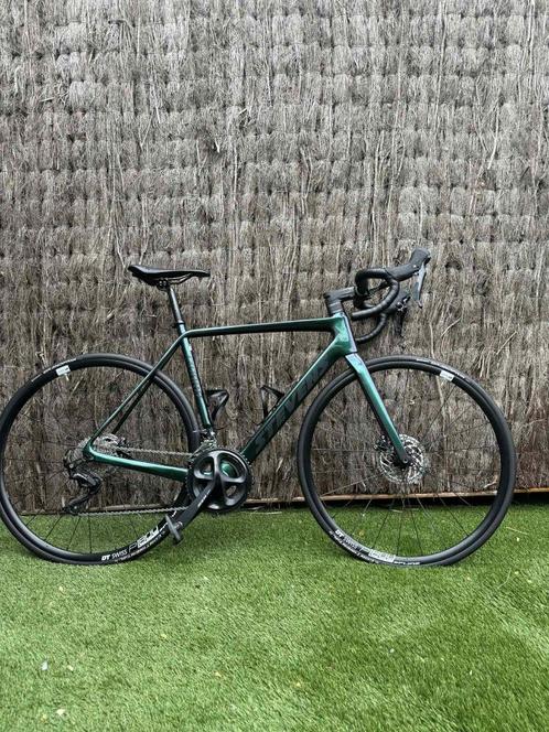 Stevens Izoard CARBON FRAME in kameleon kleur, Fietsen en Brommers, Fietsen | Heren | Sportfietsen en Toerfietsen, Zo goed als nieuw