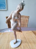 Waldorf Porseleinen elegant, verfijnd vrouwelijk fig 25cm, Verzenden