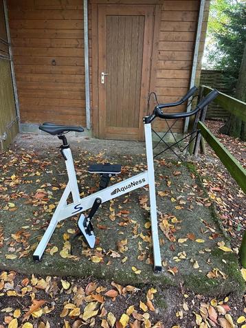 Aquabike beschikbaar voor biedingen