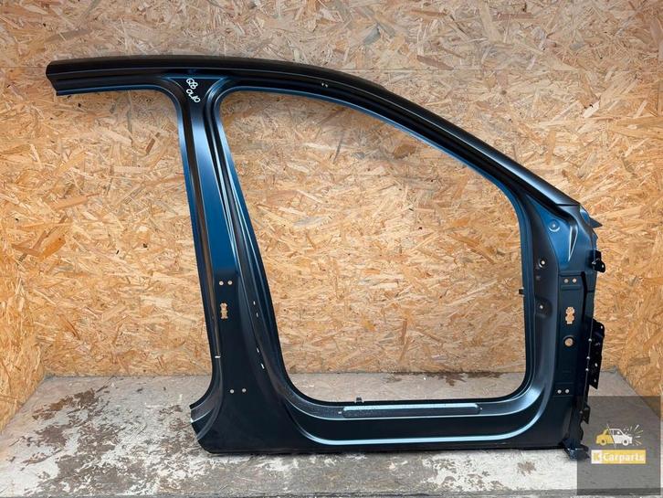 Audi Q8 bas de caisse droit neuf d'origine, Autos : Pièces & Accessoires, Carrosserie & Tôlerie, Audi, Utilisé