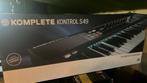 Komplete kontrol S49 keyboard, Muziek en Instrumenten, Keyboards, Ophalen, Zo goed als nieuw
