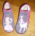 X9. Pantoufles pour fille. Pointure 25. Fermeture avec zip, Kinderen en Baby's, Babykleding | Schoentjes en Sokjes, Slofjes, Gebruikt