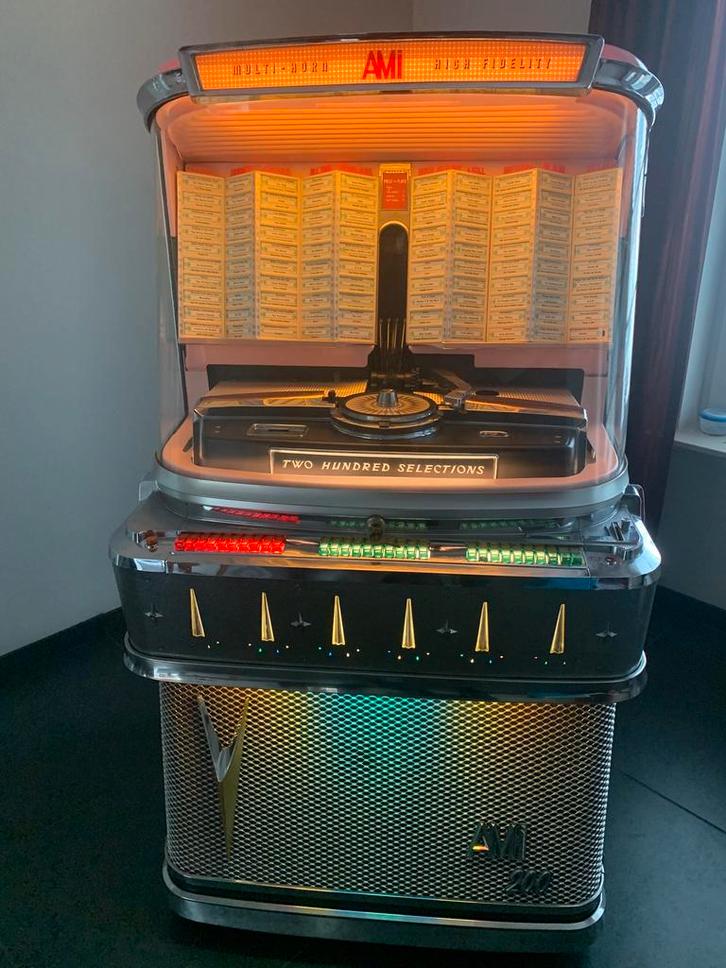 AMI I 200 Select Jukebox, Collections, Machines | Jukebox, Utilisé, Ami, 1960 à 1970, Avec singles, Enlèvement