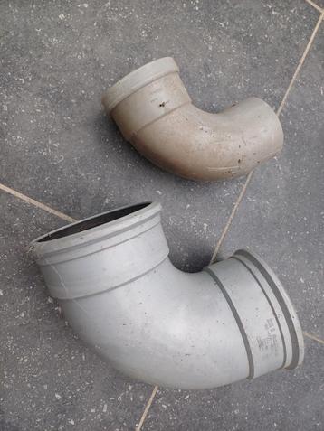 Pvc bocht beschikbaar voor biedingen