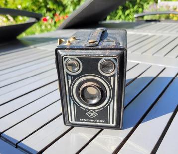 Appareil photo Agfa Synchro Box disponible aux enchères