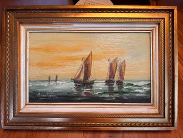 Zeezicht met zeilboten beschikbaar voor biedingen