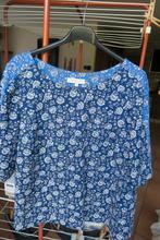 Blouse nieuw blauw bloemenprint Améline mt 42, Kleding | Dames, Blauw, Maat 42/44 (L), Nieuw, Ophalen of Verzenden