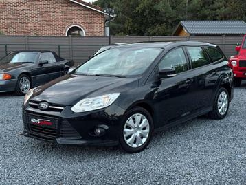 Ford Focus Benzine Titanium 125Pk ParkeerS 1Ste Eigenaar * beschikbaar voor biedingen