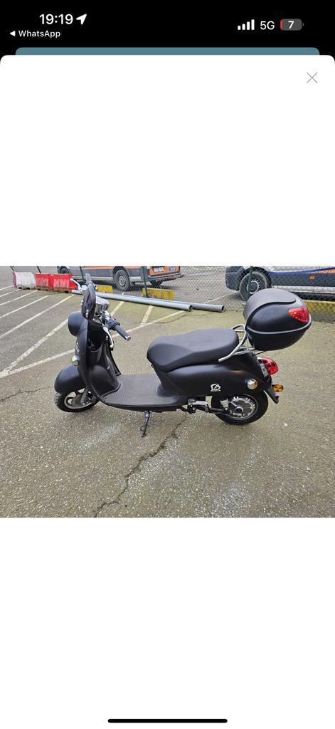 Minerva electrische scooter, Fietsen en Brommers, Elektrische fietsen, Nieuw, Overige merken, 50 km per accu of meer, Ophalen