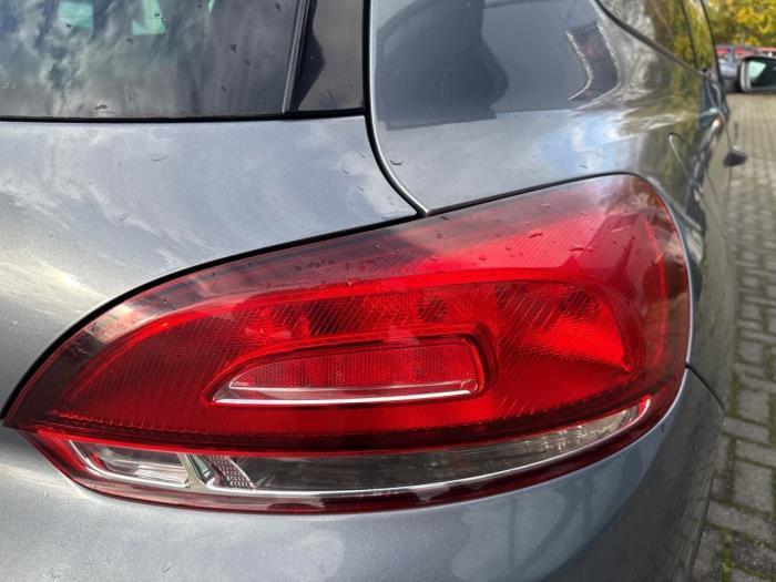 Achterlicht rechts van een Volkswagen Scirocco, Auto-onderdelen, Verlichting, Volkswagen, Gebruikt, 3 maanden garantie, Ophalen of Verzenden
