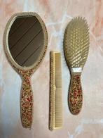 Toiletset - kappersset, Handtassen en Accessoires, Uiterlijk | Haarverzorging, Ophalen of Verzenden, Zo goed als nieuw, Kam of Borstel