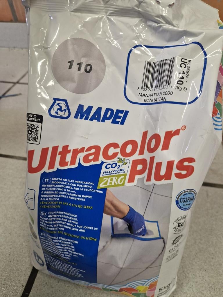 Voegsel voor de tegels, Ophalen