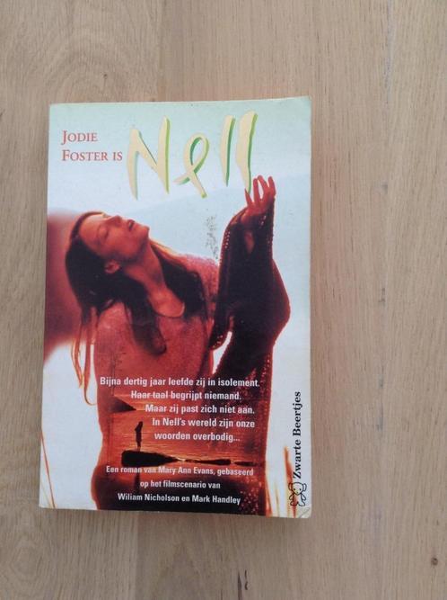 Jodie Foster joue le rôle de Nell, Livres, Littérature, Comme neuf, Enlèvement ou Envoi