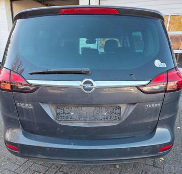 Te koop: Opel Zafira 1.4 Benzine (2016) motor defect beschikbaar voor biedingen