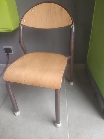 Vintage 70's chaise école enfant  beschikbaar voor biedingen