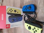 2 Joy con. Nieuw.  Perfecte staat. Compleet in de doos, Games en Spelcomputers, Ophalen, Zo goed als nieuw