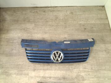 GRILL Volkswagen Transporter T5 (01-2003/08-2015), Utilisé, Volkswagen