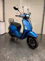 Vespa sprint A klasse 2020, Fietsen en Brommers, Ophalen, Zo goed als nieuw