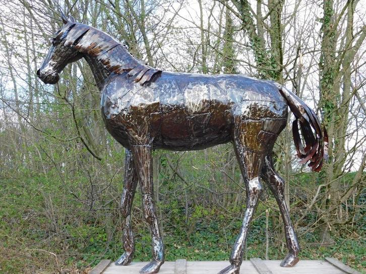 Paard ''Power'' XXL - 225 cm - Handgemaakt & Uniek, Tuin en Terras, Tuinbeelden, Dierenbeeld, Metaal, Ophalen of Verzenden
