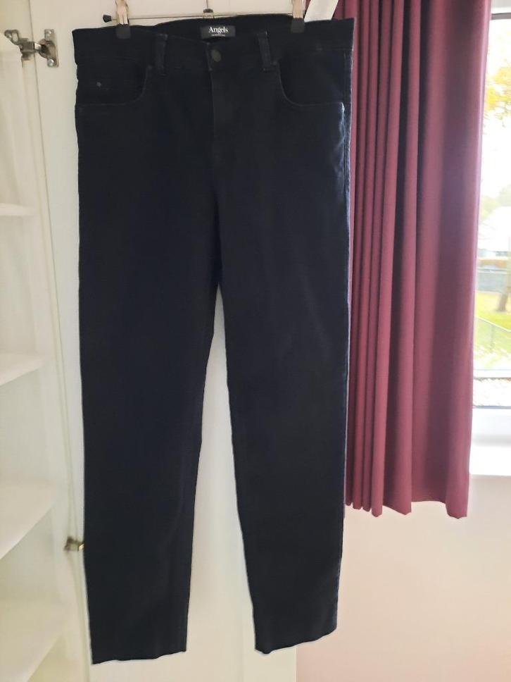 Jeans dames - donkerblauw - Angels maat 40, Kleding | Dames, Spijkerbroeken en Jeans, Zo goed als nieuw, W30 - W32 (confectie 38/40)