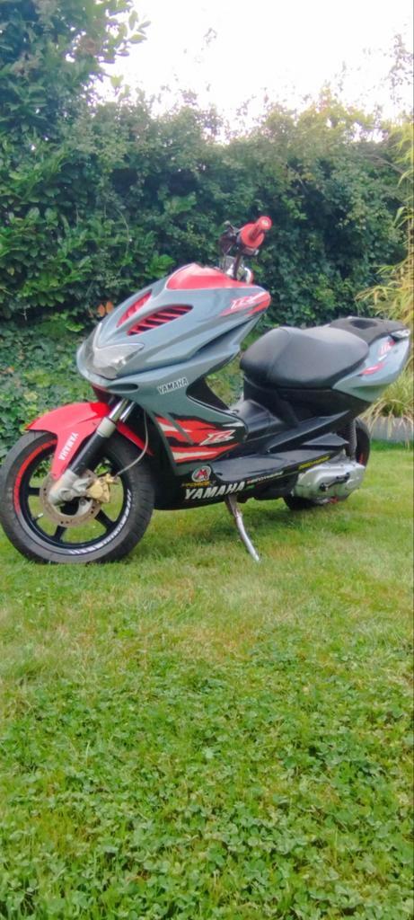 Yamaha Aerox Klasse A 25 km/u
49cc DR-cilinder,, Fietsen en Brommers, Scooters | Yamaha, Zo goed als nieuw, Aerox, Ophalen