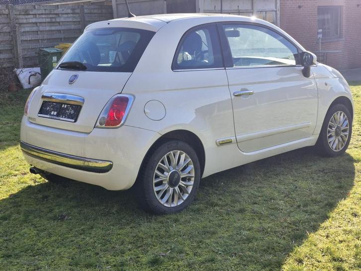 Fiat 500 bouwjaar 10/2014 facelift Euro 6b, Auto's, Fiat, Particulier, Benzine, Euro 6, Stadsauto, 3 deurs, Handgeschakeld, Wit