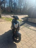 Kymco agility 50, Fietsen en Brommers, Snorfietsen en Snorscooters, Ophalen, Zo goed als nieuw, Kymco