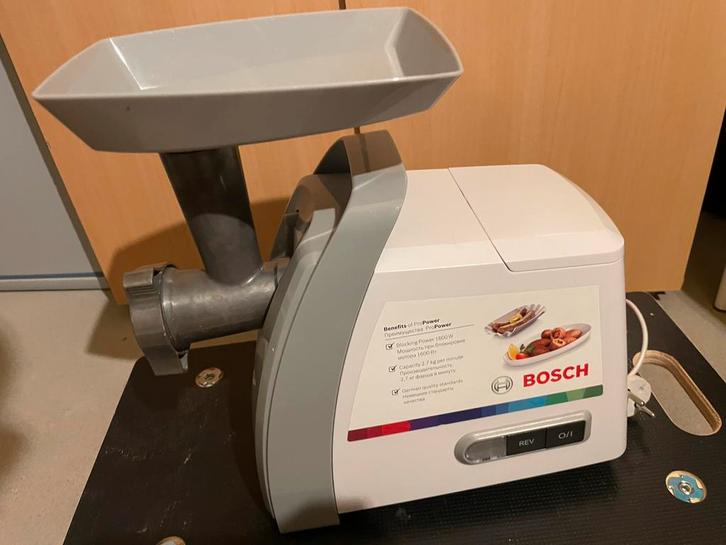 Vleesmachine Bosh, Huis en Inrichting, Keuken | Keukenbenodigdheden, Zo goed als nieuw, Ophalen
