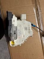 8J1837015C audi a1 a4 a5 a8 s8 q5 q7 tt a6 deursslot links, Ophalen of Verzenden, Audi