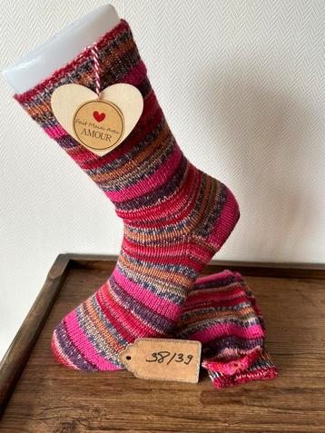 Chaussettes en laine tricotées à la main  beschikbaar voor biedingen