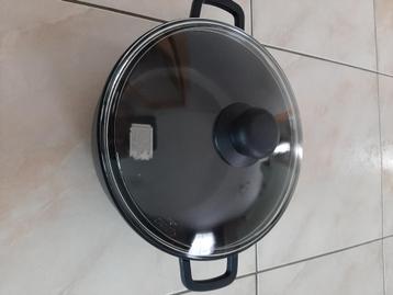 Kookpot Pyrex 28 cm, Neuf, Plaque céramique, Enlèvement, Autres matériaux