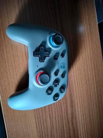 Nintendo switch controller  beschikbaar voor biedingen