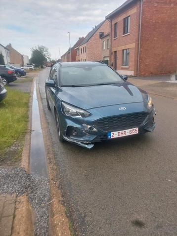 Ford Focus ST 1.1 essence 