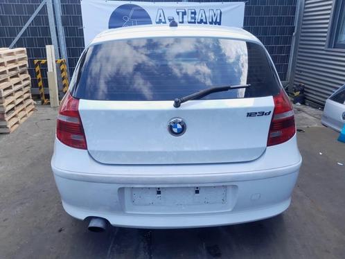 BUMPER ACHTER BMW 1 serie (E81) (01-2006/09-2012), Auto-onderdelen, Carrosserie, Bumper, BMW, Achter, Gebruikt