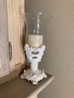 Belle lampe à vent sur socle blanc avec bougie, Maison & Meubles, Accessoires pour la Maison | Bougeoirs & Bougies, Comme neuf