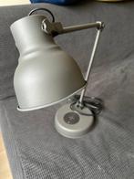 Bureaulamp met draadloos oplader, Huis en Inrichting, Lampen | Tafellampen, Metaal, Zo goed als nieuw, 50 tot 75 cm, Ophalen