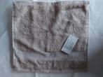 petit essuie, Ophalen of Verzenden, Nieuw, Beige, Handdoek