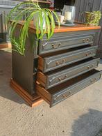 Opgewaardeerde ladekast in eik en zwart, Huis en Inrichting, Ophalen, 100 tot 150 cm, Eikenhout, Zo goed als nieuw