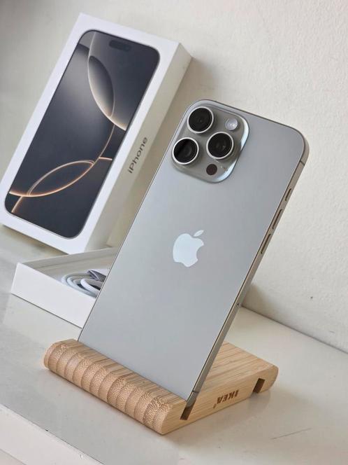iPhone 16 Pro Max 256GB / Natural Titanium / 1 maand oud, Telecommunicatie, Mobiele telefoons | Apple iPhone, Zo goed als nieuw